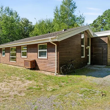 Holiday home Emmie - 1-2km From The Sea By Interhome