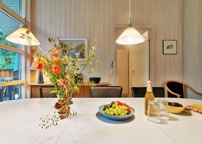 Emmie - 1-2km From The Sea By Interhome *